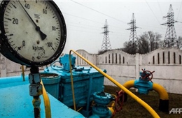 Ukraine dọa kiện Nga vì giá khí đốt