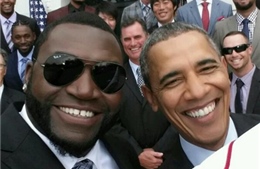 Nhà Trắng tính cấm chụp hình tự sướng với Tổng thống Obama