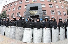 Ukraine: Cảnh sát trưởng Donetsk từ chức 