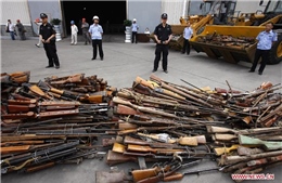 Trung Quốc tịch thu hơn 10.000 khẩu súng trái phép 