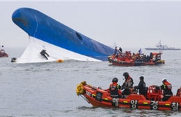 Gần như không còn hi vọng cứu nạn nhân chìm phà Hàn Quốc