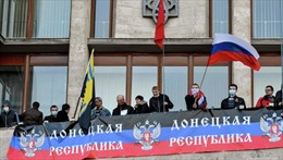 Người biểu tình Ukraine đòi chính quyền lâm thời từ chức