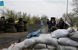 Xung đột đổ máu lại nổ ra ở miền Đông Ukraine