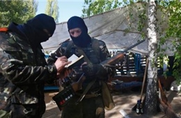 Lực lượng ly khai Ukraine chiếm trụ sở đài truyền hình Donetsk 