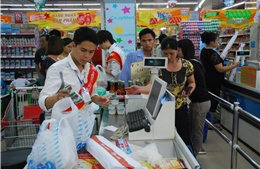 Sức mua ngày lễ tại siêu thị TP.HCM 'ấm' hơn  Hà Nội 