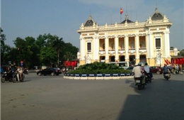 Hà Nội vắng vẻ ngày 1/5