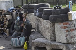 Tự vệ Đông Ukraine báo động đối phó quân chính phủ