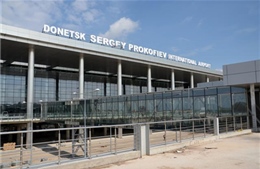 Ukraine phong tỏa sân bay Donetsk 