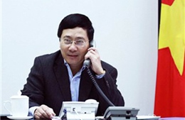 Phó Thủ tướng Phạm Bình Minh điện đàm với Ủy viên Quốc vụ Trung Quốc về vụ giàn khoan