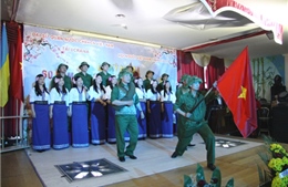 Người Việt tại Ukraine mít tinh kỷ niệm chiến thắng Điện Biên Phủ 