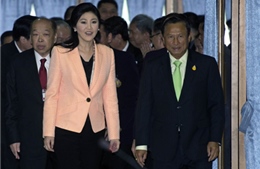 Tòa án Thái Lan yêu cầu phần lớn nội các của bà Yingluck từ chức 