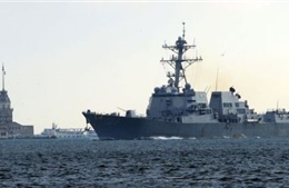 Mỹ đưa tàu chiến vào cảng Gruzia 