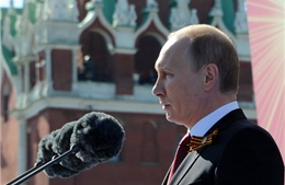 Tổng thống Nga ca ngợi binh sĩ tại Lễ diễu binh Ngày Chiến thắng