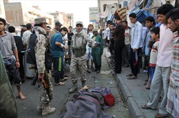 Đánh bom liều chết tại căn cứ quân sự Yemen 