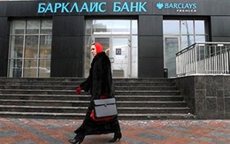 Kinh tế Ukraine sẽ suy thoái nặng, Nga đình trệ
