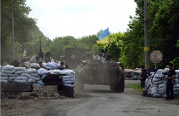 Ukraine đối thoại bàn tròn không có “miền Đông”