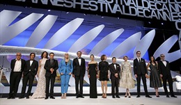 Liên hoan phim Cannes khai mạc hoành tráng
