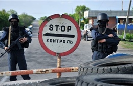 Ukraine: Lực lượng ly khai chiếm doanh trại quân đội ở Donetsk