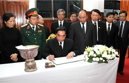 Đoàn đại biểu Đảng, Nhà nước viếng tang lễ một số đồng chí lãnh đạo Lào