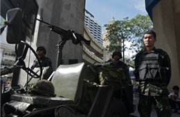 Thaksin: Thiết quân luật phải không 'hủy hoại' nền dân chủ 