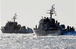 Hàn Quốc bắn cảnh cáo tàu Triều Tiên vượt qua hải giới 