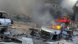 Đoàn vận động tranh cử của ông Assad bị tấn công, 21 người chết