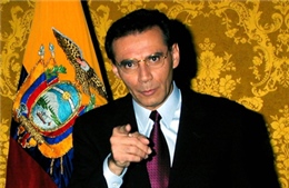 Interpol truy nã cựu Tổng thống Ecuador 