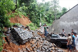 Sạt lở núi gây chết người tại Hà Giang 