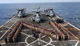 Tàu Mỹ chở 550 lính thủy đánh bộ vào Vùng Vịnh