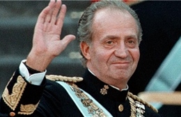 Vua Tây Ban Nha chính thức thoái vị 