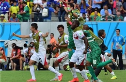 Italy-Costa Rica (0-1): Chuyện cổ tích Trung Mỹ