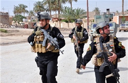 Iraq phản công dữ dội phiến quân 