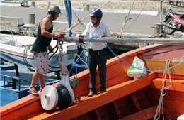 Khai thác hiệu quả tiềm năng kinh tế biển - Bài 1: Thiếu đầu tư cho đánh bắt hải sản 