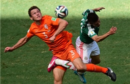 Hà Lan-Mexico 2-1: Trò đùa của số phận