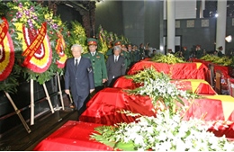 Tổ chức trọng thể Lễ tang các sỹ quan, quân nhân hy sinh trong khi huấn luyện bay