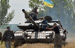30 binh sĩ Ukraine chết vì trúng rocket quân ly khai