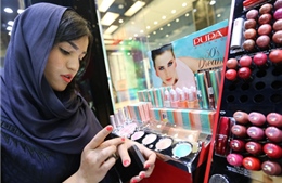 Iran tiêu thụ mỹ phẩm hàng đầu thế giới