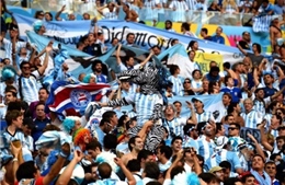 Hậu World Cup: Quan chức Argentina thừa nhận bán vé &#39;thừa&#39;