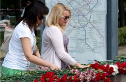Moskva để tang các nạn nhân vụ tai nạn tàu điện 