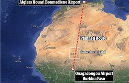 Máy bay Algeria mất tích sau khi đổi hướng 