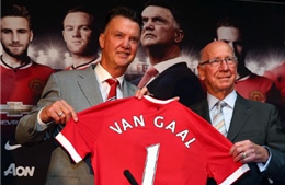 Van Gaal và sứ mệnh phục dựng Old Trafford