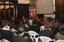 Tọa đàm về Việt Nam tại Buenos Aires