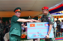 Đặc công Việt Nam và đặc nhiệm dù Campuchia hợp tác
