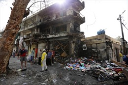 Đánh bom kép rung chuyển Baghdad, 15 người chết