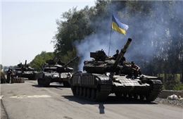 Chiến sự tại Donbass: Hai bên cùng tuyên bố sắp chiến thắng