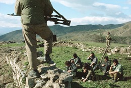 Armenia và Azerbaijan bên bờ vực chiến tranh 
