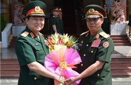 Cán bộ chính trị cấp cao quân đội Việt Nam - Lào hội đàm