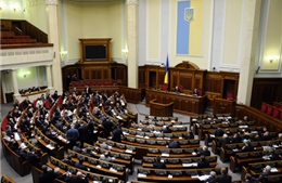 Ukraine thảo luận dự luật trừng phạt Nga