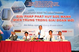 Phó Thủ tướng Nguyễn Xuân Phúc dự Diễn đàn kinh tế miền Trung 
