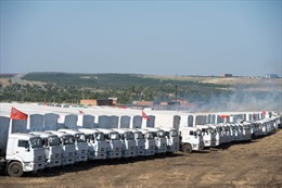 Nga tố Ukraine cản xe hàng cứu trợ vào miền đông